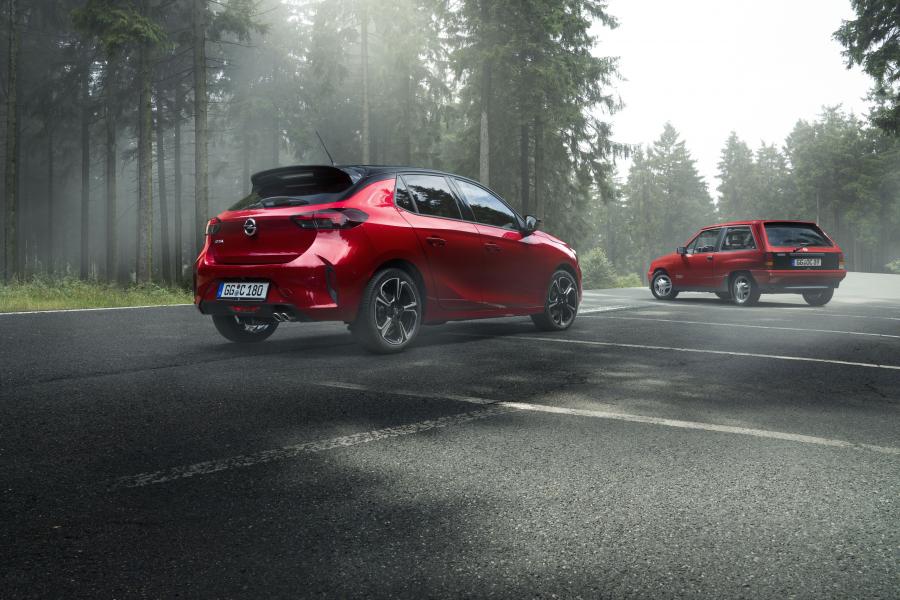  Opel Corsa GS Line (F) 2019 года  (фото 22 из 44)